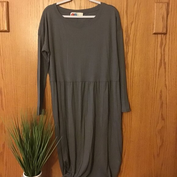 NWOT GRAY Free People Beach Cameron Long Sleeve Maxi Dress size- EXTRA SMALL - Picture 3 of 4